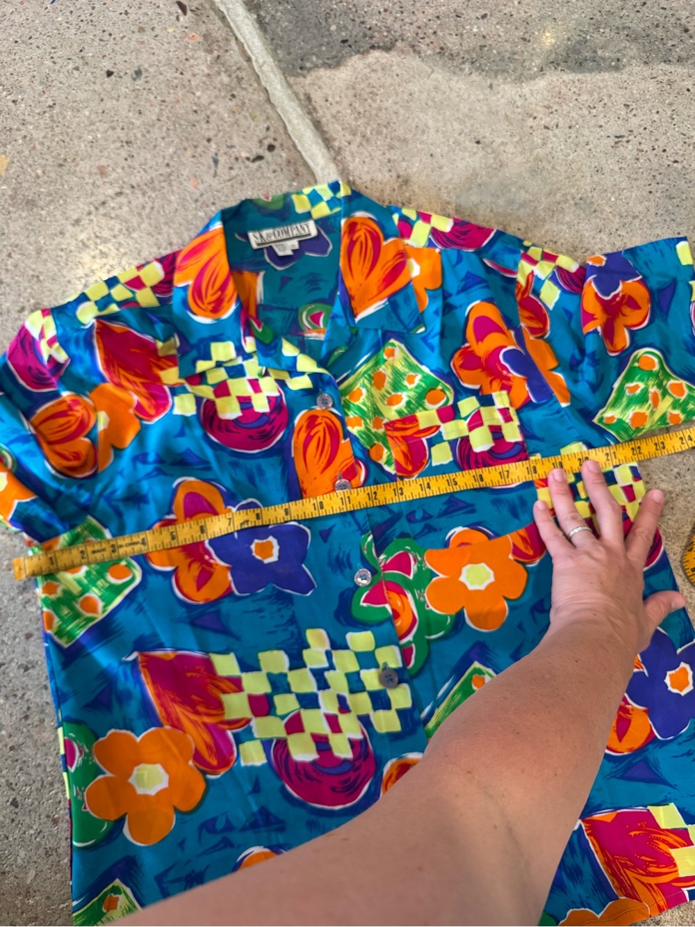 Vintage 80s / 90s SK & Company 100% Silk 2 Piece Skirt and Shirt Set - Picture 10 of 10